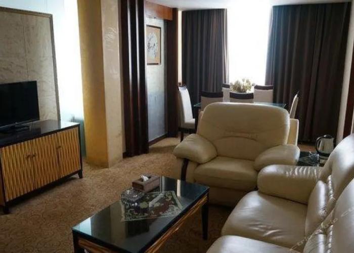 Tuanjie Business Hotel