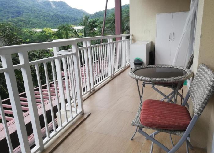 Lagoon view Family Suite in Pico De Loro Cove, Nasugbu