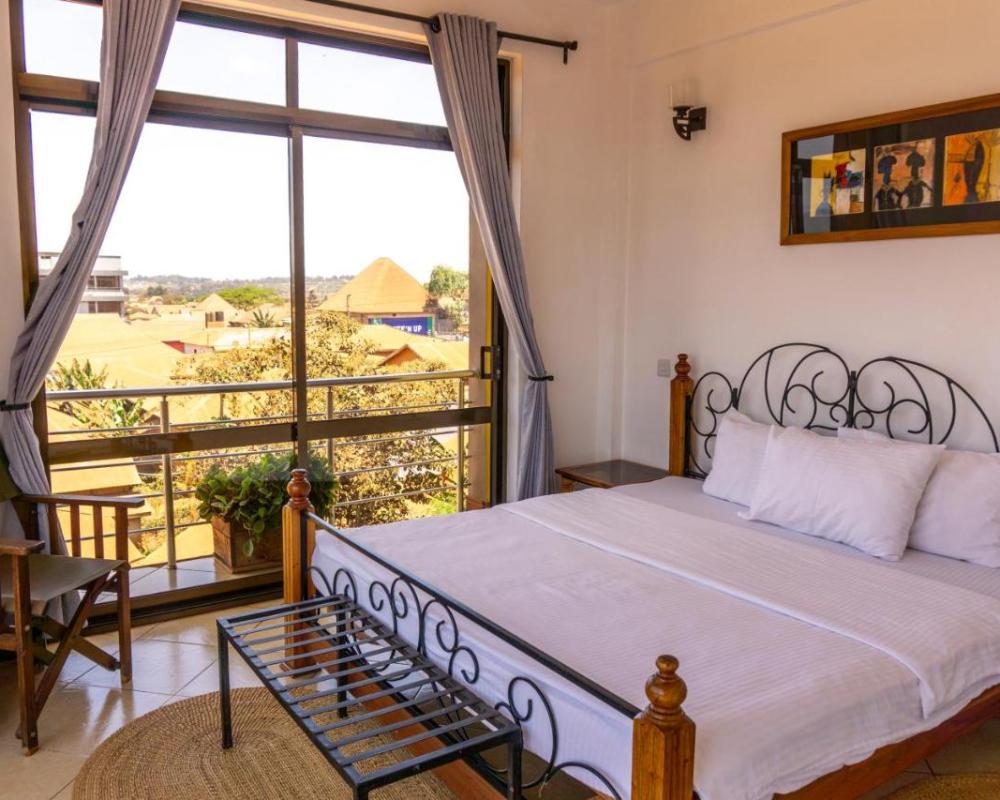 фото Lilac Elevate Inn