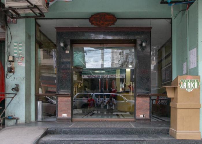 RedDoorz @ Downtown Tacloban