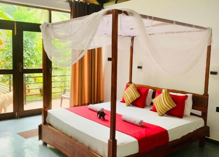 Mango Tree House