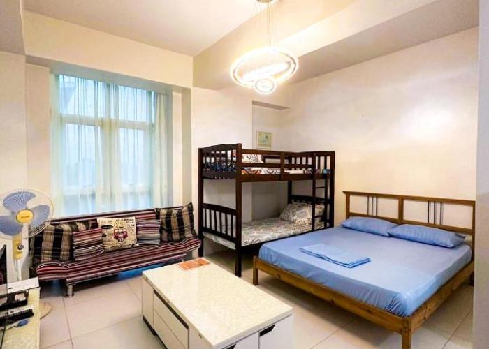 Pico de Loro Cove Hamilo Coast, Apartment 519, Corner Studio Unit, Jacana B Condominium