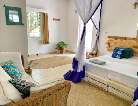 Salty's Kitesurf Village