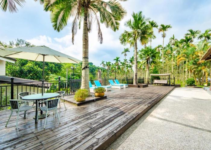 Butchard Villas