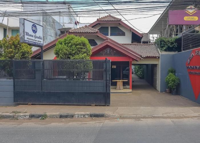 RedDoorz near IPDN 2