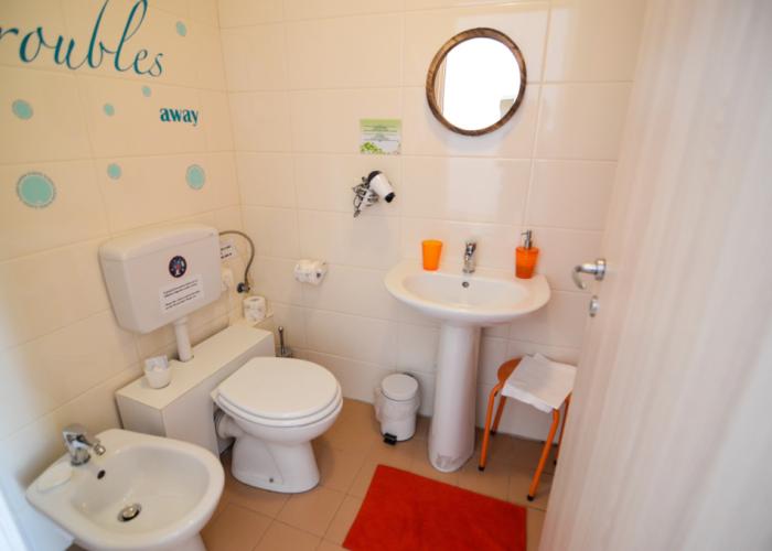 B&B Tecla