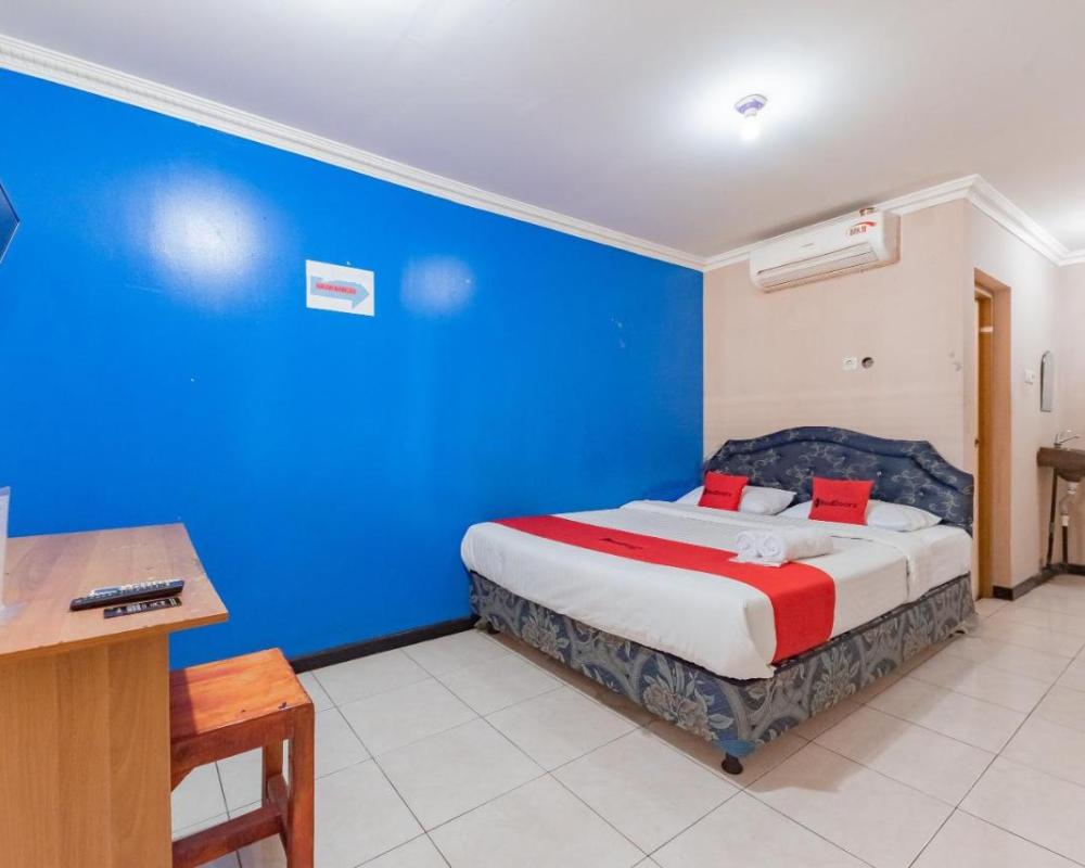 RedDoorz Syariah At Cibadak Sukabumi