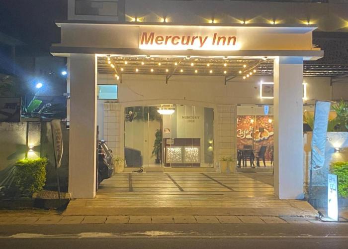 Yarl Mercury Inn