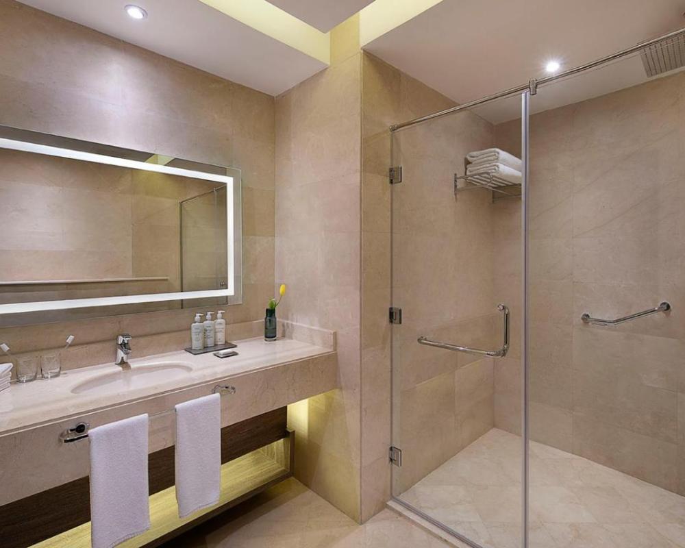 фото voco Al Khobar, an IHG Hotel