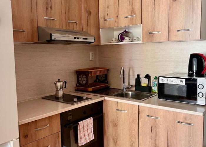 Serdika station, bright and cozy apartment