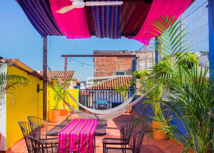 CASA MARÍA MALECÓN