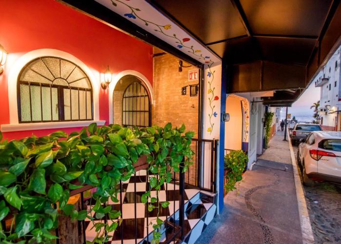 CASA MARÍA MALECÓN