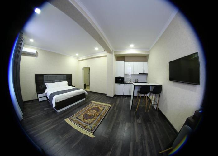 Hotel 777