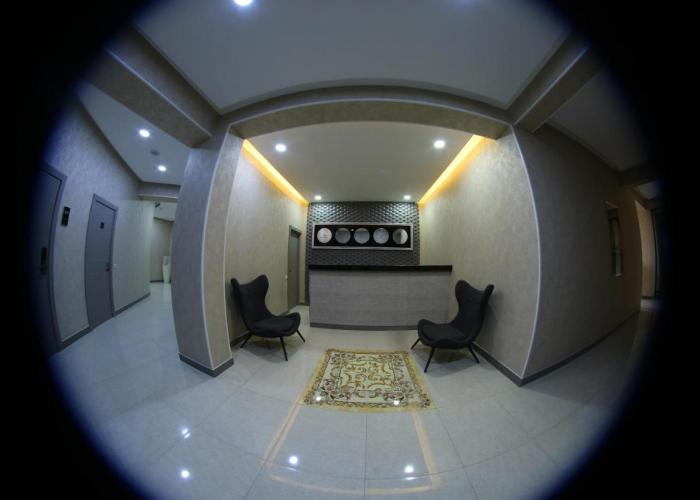 Hotel 777