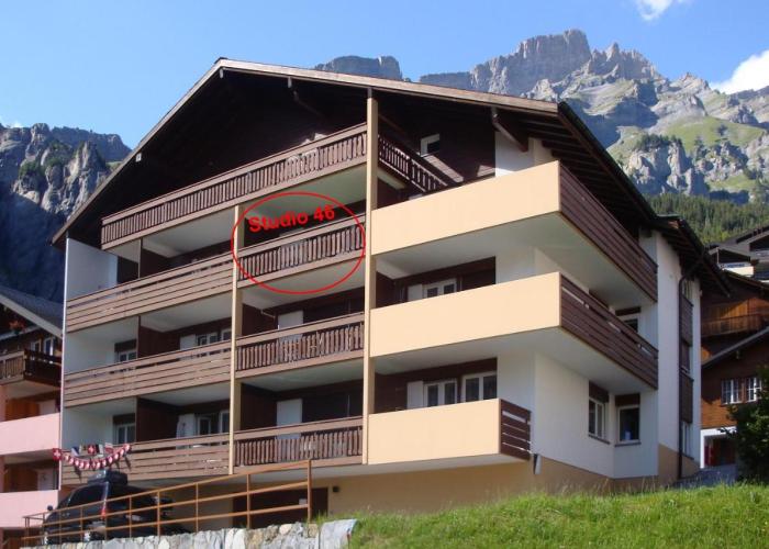 Modernes Wohlfühlstudio im Haus Eldorado mit Traumaussicht