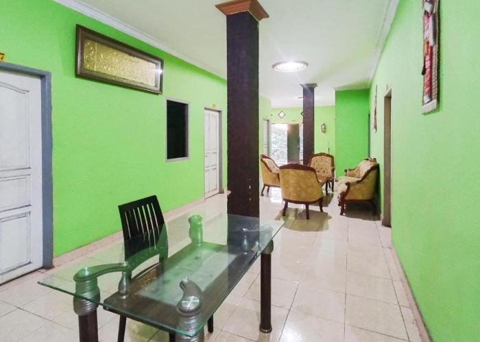 RedDoorz at Hotel Grand Yuda Tenggarong
