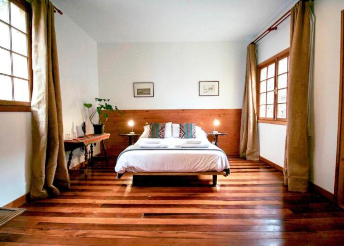 Casa California Guesthouse