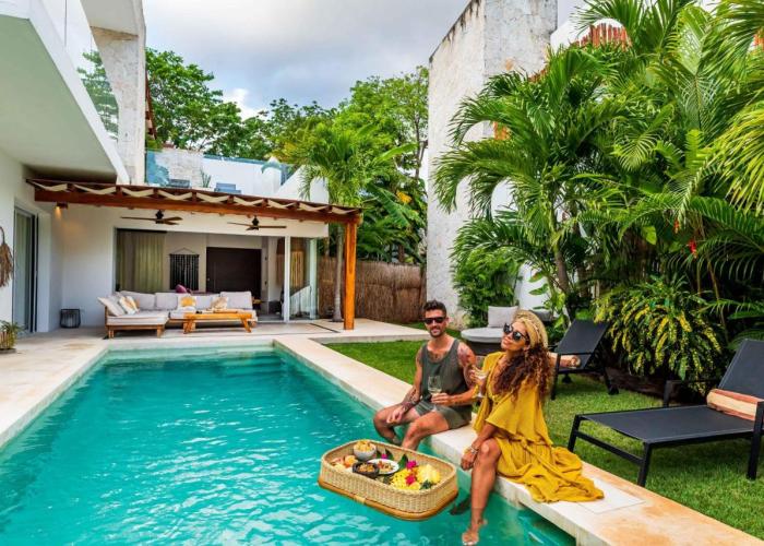 Villa Ek'Balam & Villa Flamingo, Luxury Villas, Private Pool, Private Garden, Jacuzzi, 24h Security