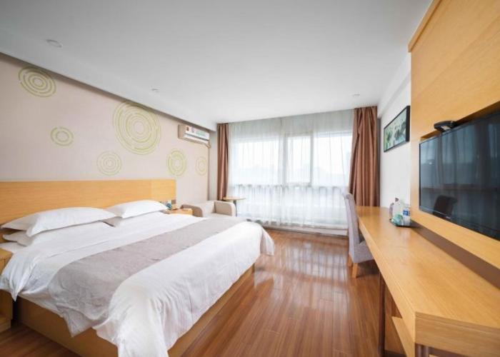 GreenTree Inn Yancheng National Fitness Center Express Hotel