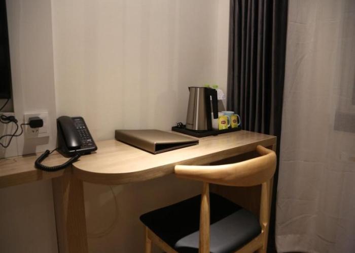 VX Zibo Zhangdian District Jinjing Avenue Hotel