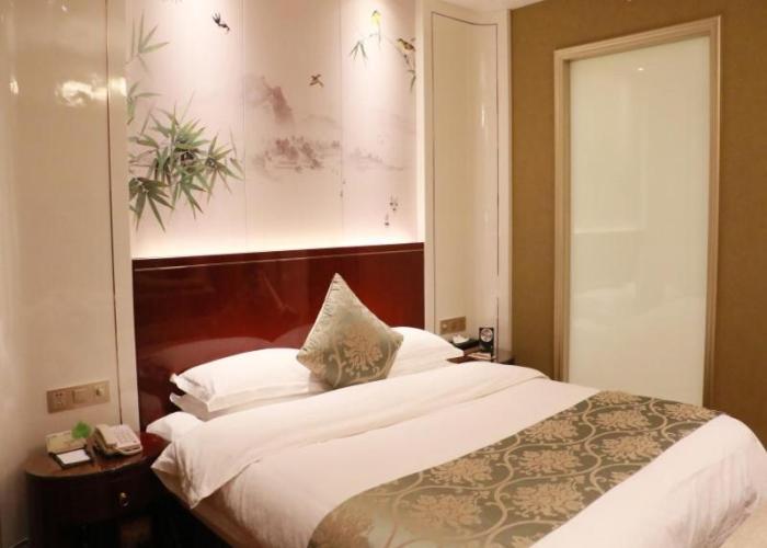 GreenTree Eastern Yancheng Jianhu County Aobaolia Life Plaza Hotel