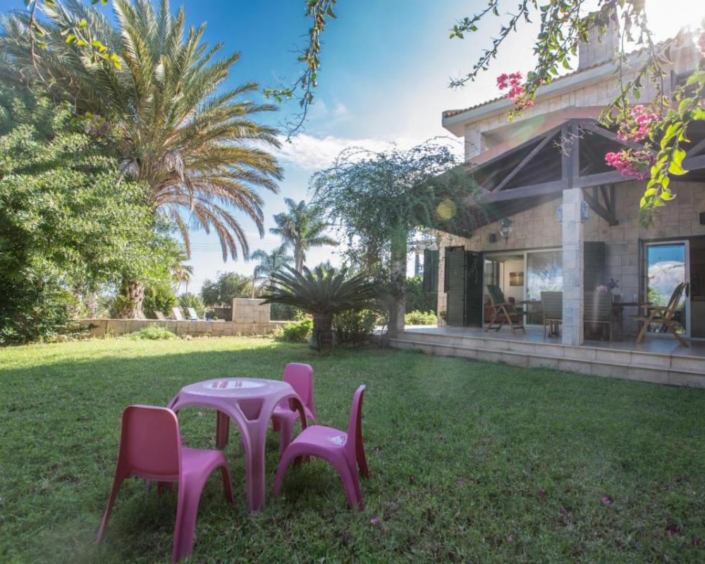 фото Villa Joy