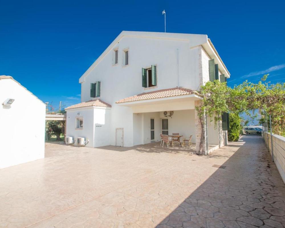 фото Villa Joy