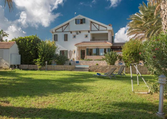 Villa Joy