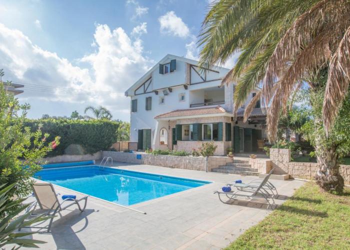 Villa Joy