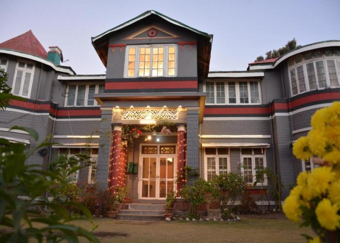 Solan Retreat