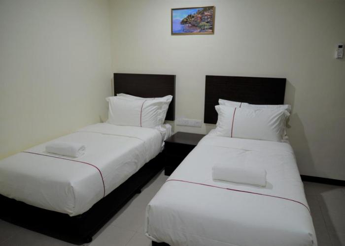 DCozy Hotel
