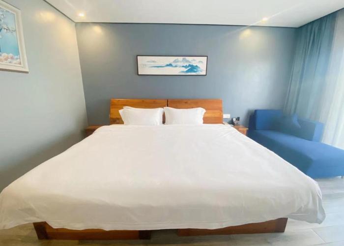 Junlan Hotel