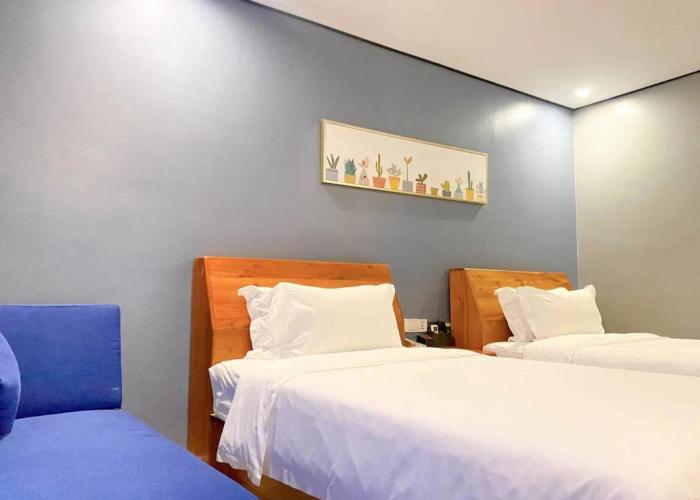 Junlan Hotel