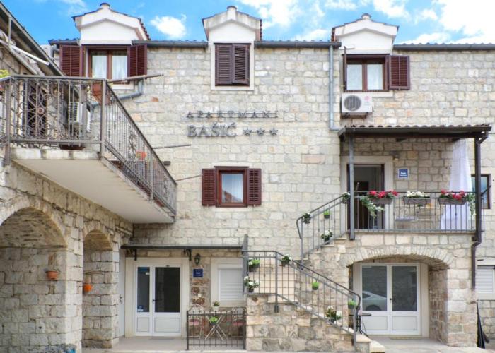 Apartmani Bašić 1