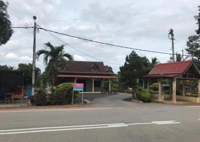 OPRO S&S Homestay Pagoh Malay Only