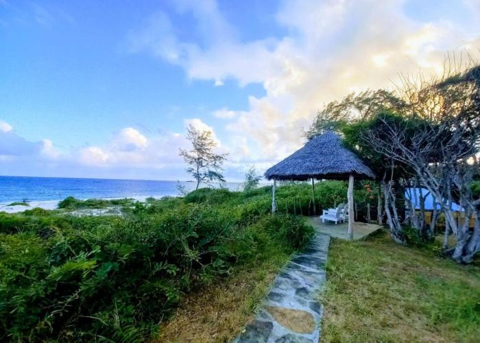 Bamba Kofi Tented Camp