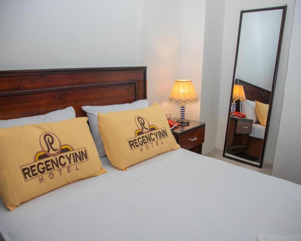 фото Regency inn