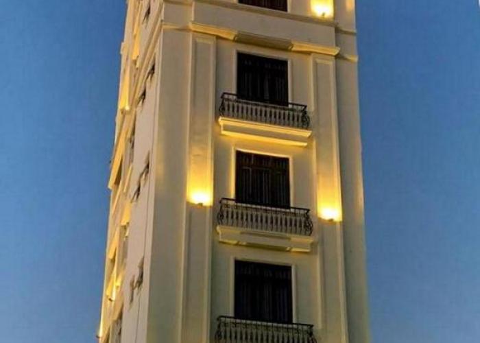 ELISA HOTEL