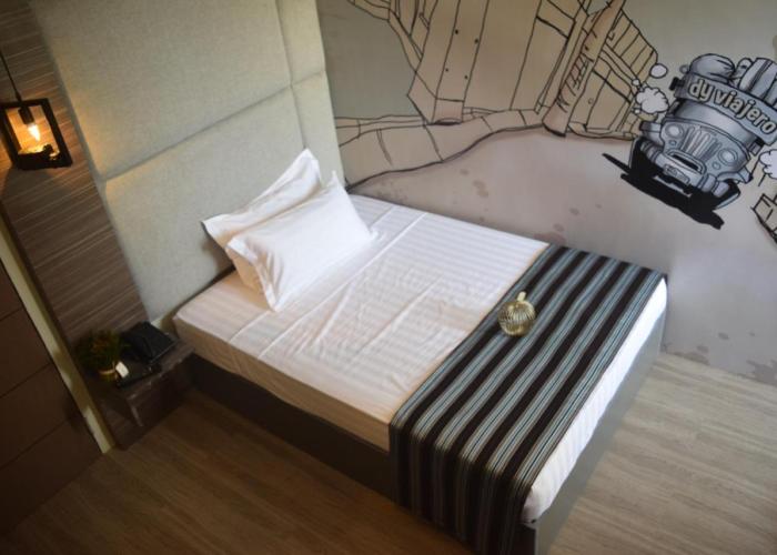 Dy Viajero Transient Hotel
