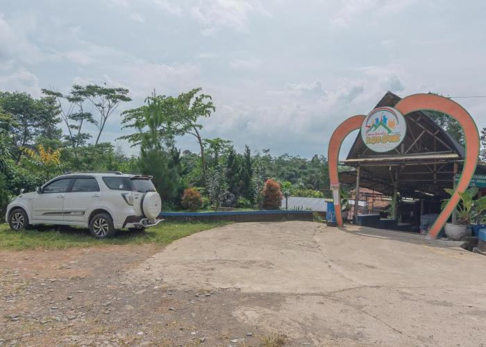 RedDoorz Resort Syariah @ Batu Apung Purwakarta