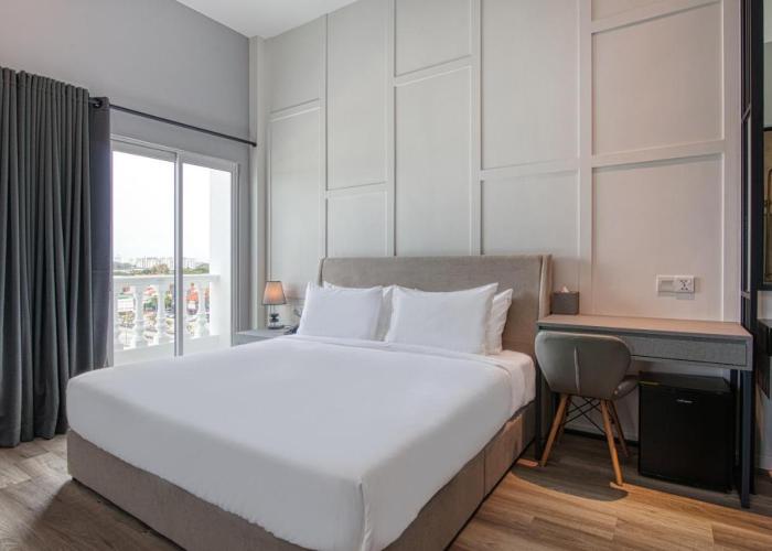 Wesley Hotel