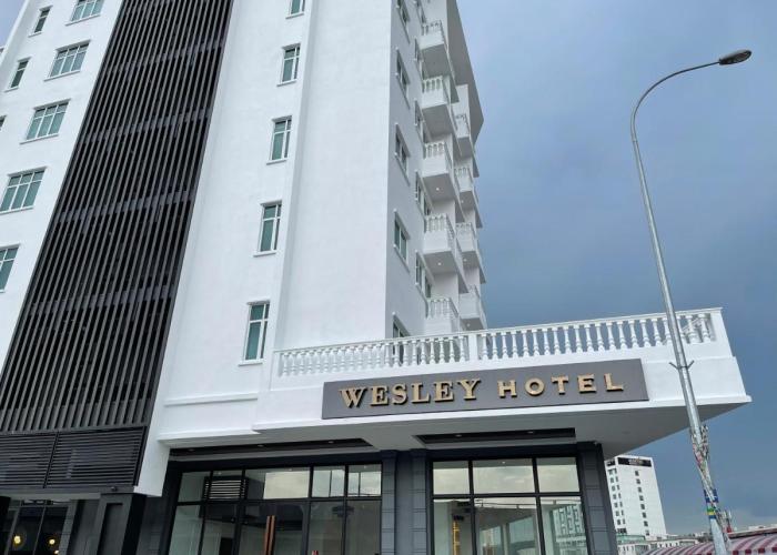 Wesley Hotel