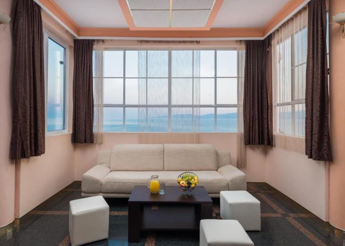 Family Beach Rooms