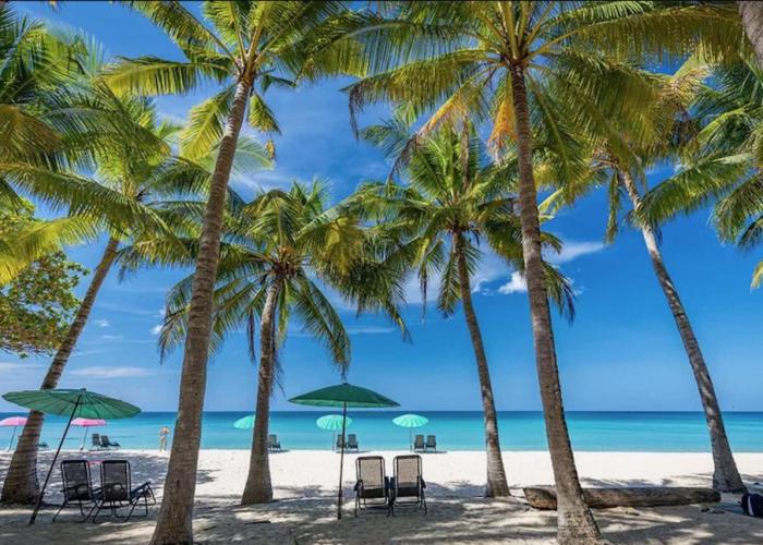 Resort Boutique 2BR Villa Dalaa 4, Private Pool, Full Service, 5 min Drive Kamala Beach