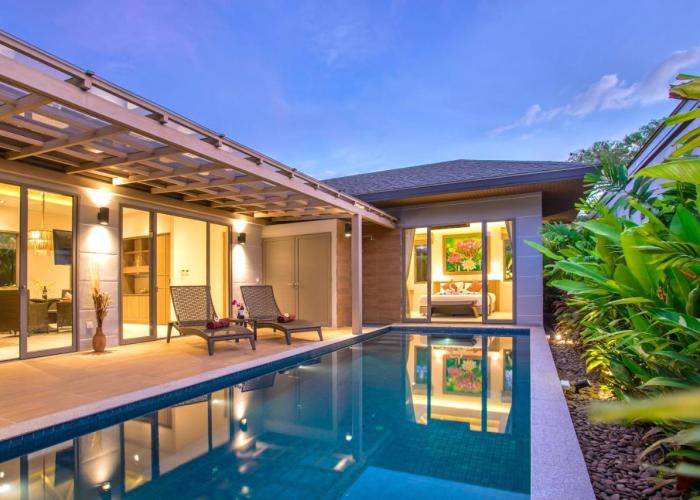 Resort Boutique 2BR Villa Dalaa 4, Private Pool, Full Service, 5 min Drive Kamala Beach