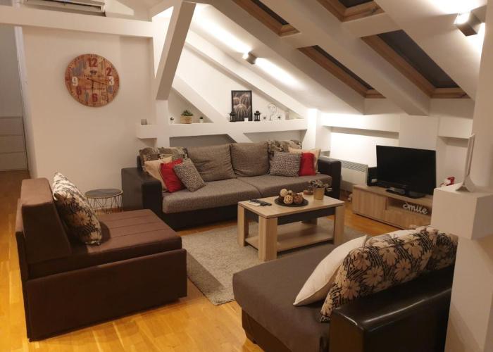 Sara Apartment