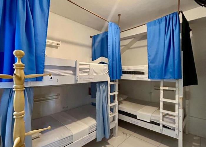 Nomads Hostel Multicultural & Coworking