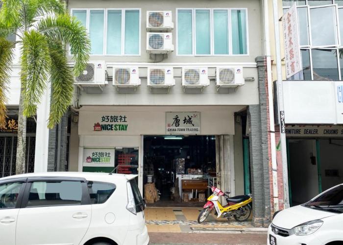 OYO 89885 Nice Stay Three Six Five Services