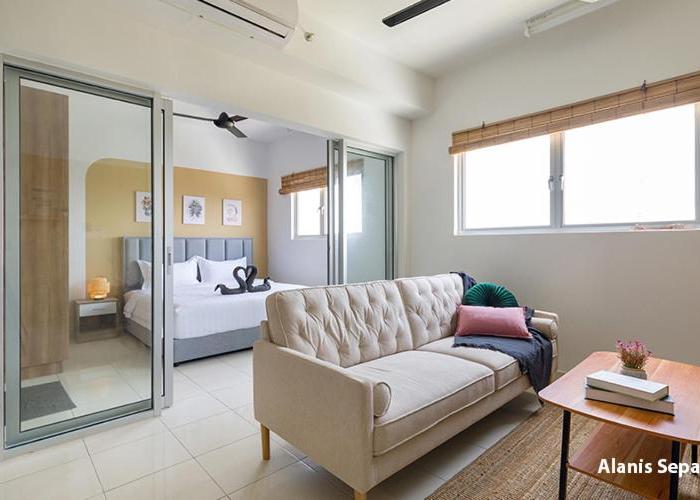 Alanis & Core Soho Suite KLIA-KLIA2 By DreamScape
