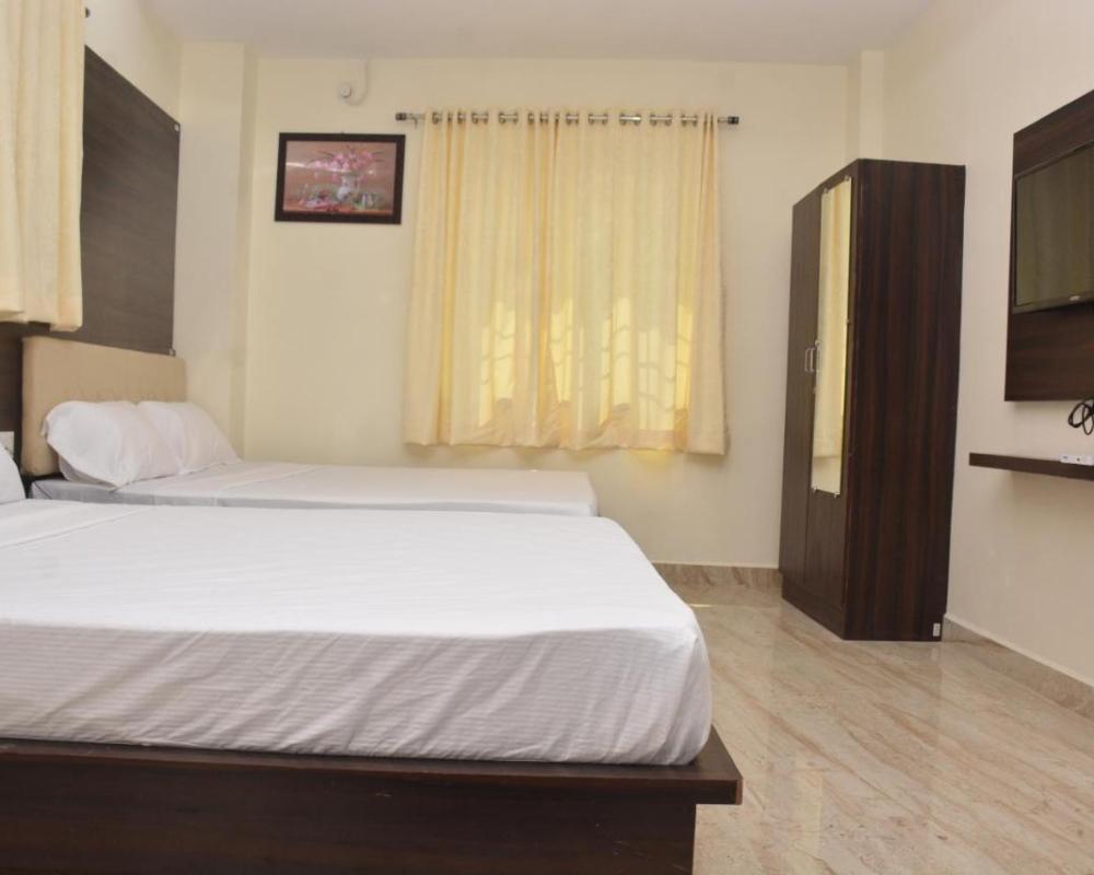 фото Arihanth Inn